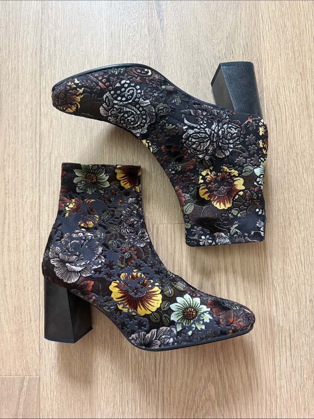 Hispanitas Floral Block Heel Ankle Boots - Black Multi Size 9